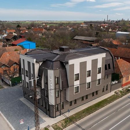 Garni Hotel Imperium Subotica Esterno foto